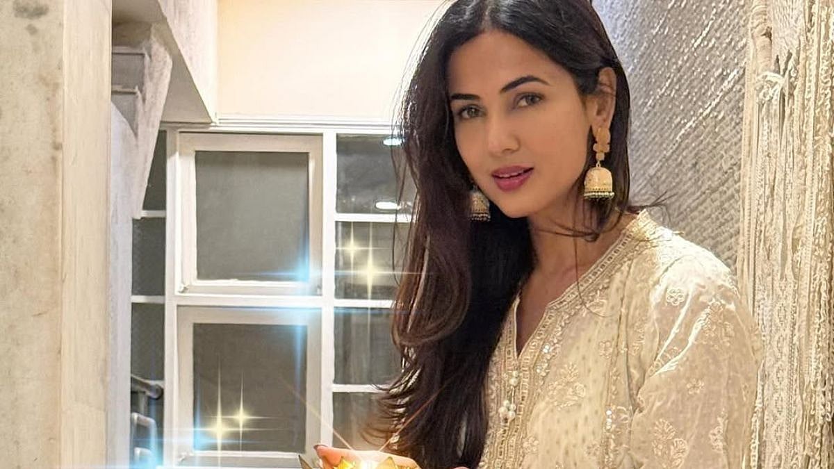 Dubai Crisis: Jannat Actress Sonal Chauhan Seeks Help From PM Modi Amid Iran's Attack Across Gulf; 'I'm Currently Stranded' 