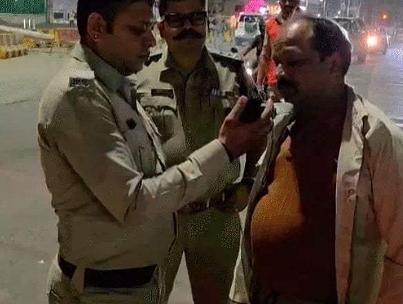 Indore News: Drunk Bus Driver Endangers Passengers, Vehicle Seized