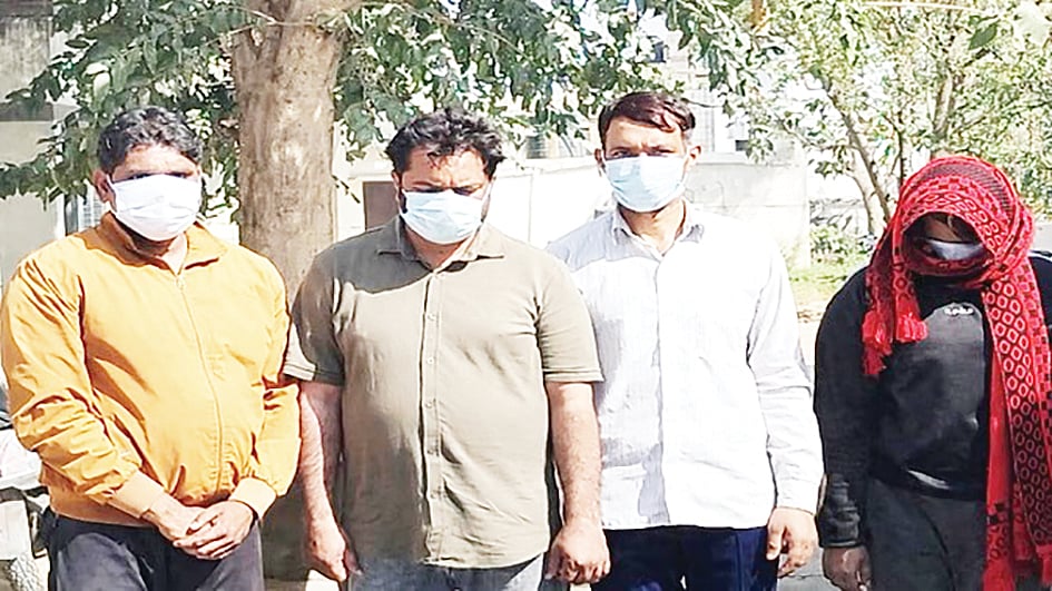 ATM Heist Foiled In Saharanpur: Student And 'Guruji' Held For Trying To Break Into Cash Box With Screwdrivers 