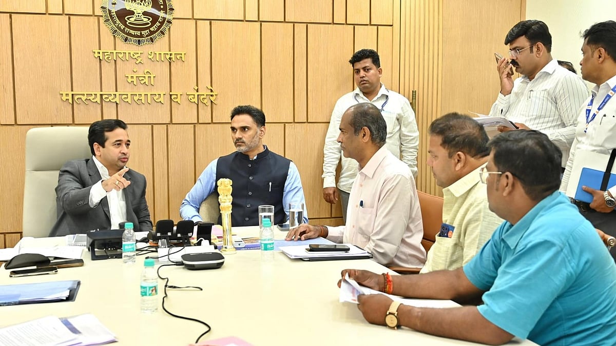 Maharashtra Minister Nitesh Rane Directs Modernisation Of Passenger Boats On Gateway-Elephanta-Alibag Routes To Enhance Safety And Services 