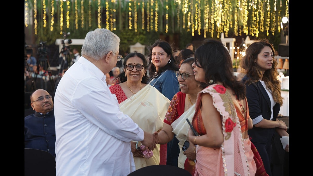 Justice S J Kathawalla (retired judge, Bombay HC, and chairperson of the Angels Of Mumbai jury, with award-winners Pushpa Subramanian and Lata Srinivasan, Co-founders of Gyaandaan Foundation (Sampoorna Shiksha). Gyaandaan was among five award-winning Angels of Mumbai to whom Justice Kathawalla gave a special award of Rs 1 lakh each. The other four were Aman Sharma of TEACH, Paramjeet Singh of DBM India, Fr Joseph Pereira of Kripa Foundation and Gargi Mashruwala of St Jude India Child Care Centres