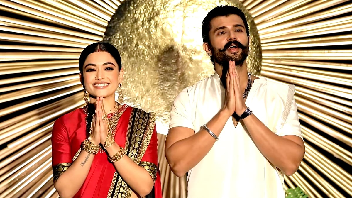 Virosh Wedding Reception: Rashmika Mandanna & Vijay Deverakonda Greet Paps With Namaste, Pose With Family In Hyderabad- VIDEO 