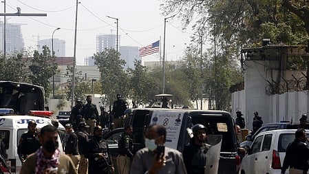US Orders Non‑Emergency Staff And Their Families To Leave Pakistan After Violent Pro‑Iran Protests, Citing Security Risks 