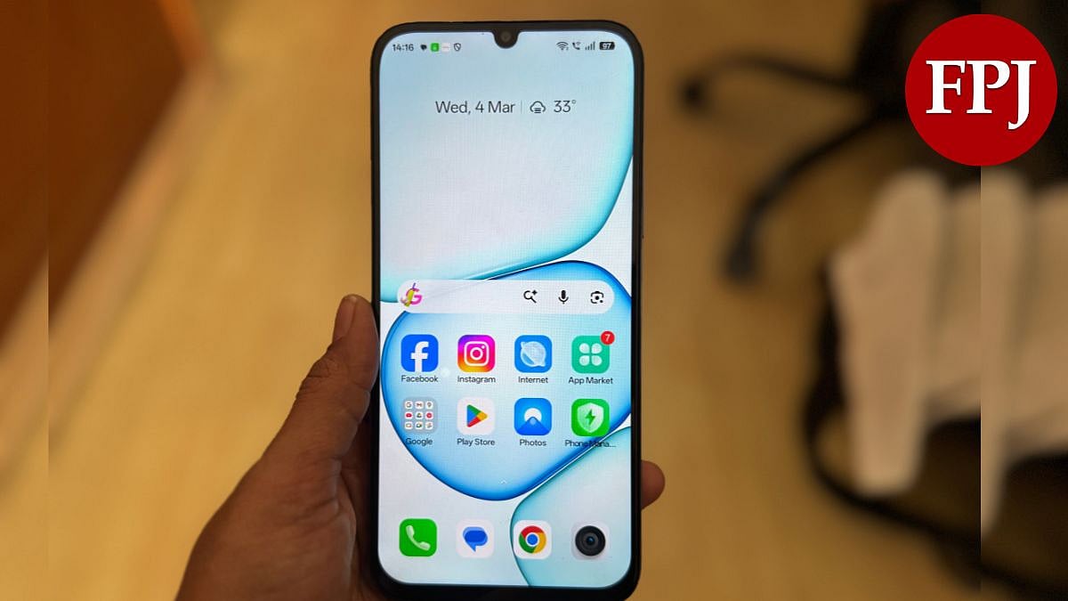 Realme C83 Review: Display