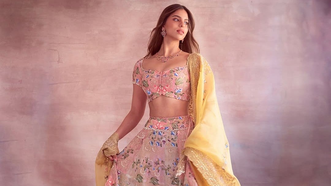 Suhana Khan Turns Modern-Day Princess In Pastel Lehenga At Arjun Tendulkar & Saaniya Chandok's Wedding In Mumbai