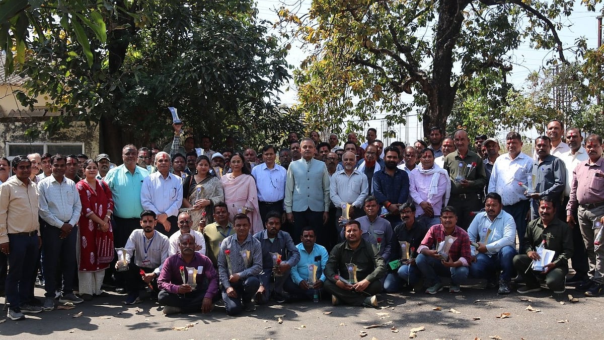 MP News: MP Transco Fetes 75 Linemen From Across State In Jabalpur