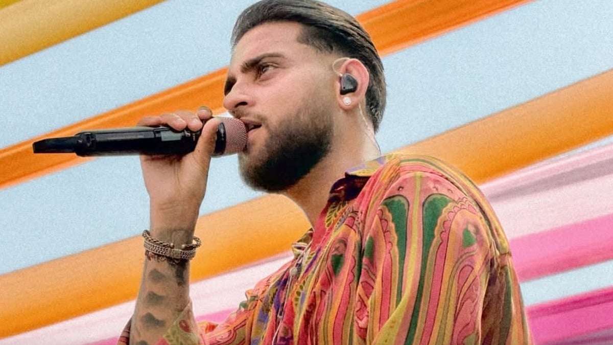 Karan Aujla Mumbai Concert Most Expensive Ticket Price

 | Photo Via Instagram