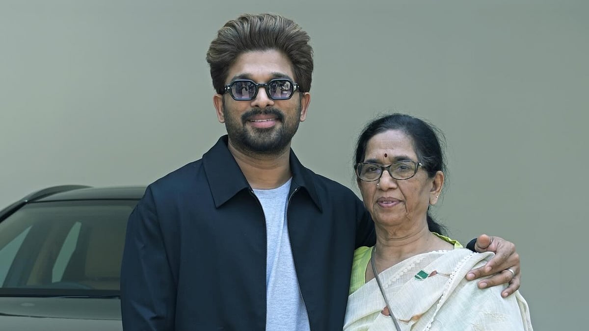 Allu Arjun Gifts Swanky Car Worth Nearly ₹70 Lakh To His Mother On International Women's Day; Photo Goes Viral