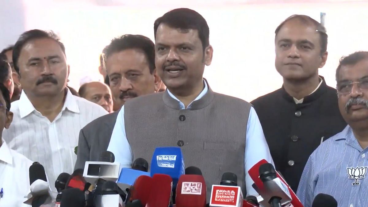 Mumbai: Maharashtra CM Devendra Fadnavis Extends Heartfelt Congratulations To Team India For Winning ICC T20 World Cup - WATCH