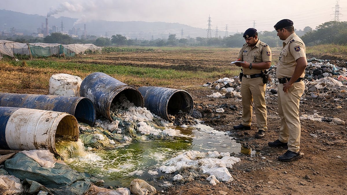 Navi Mumbai News: Taloja Police Book Two For Dumping Hazardous Chemical Waste In Open Farmland Near Dhansar