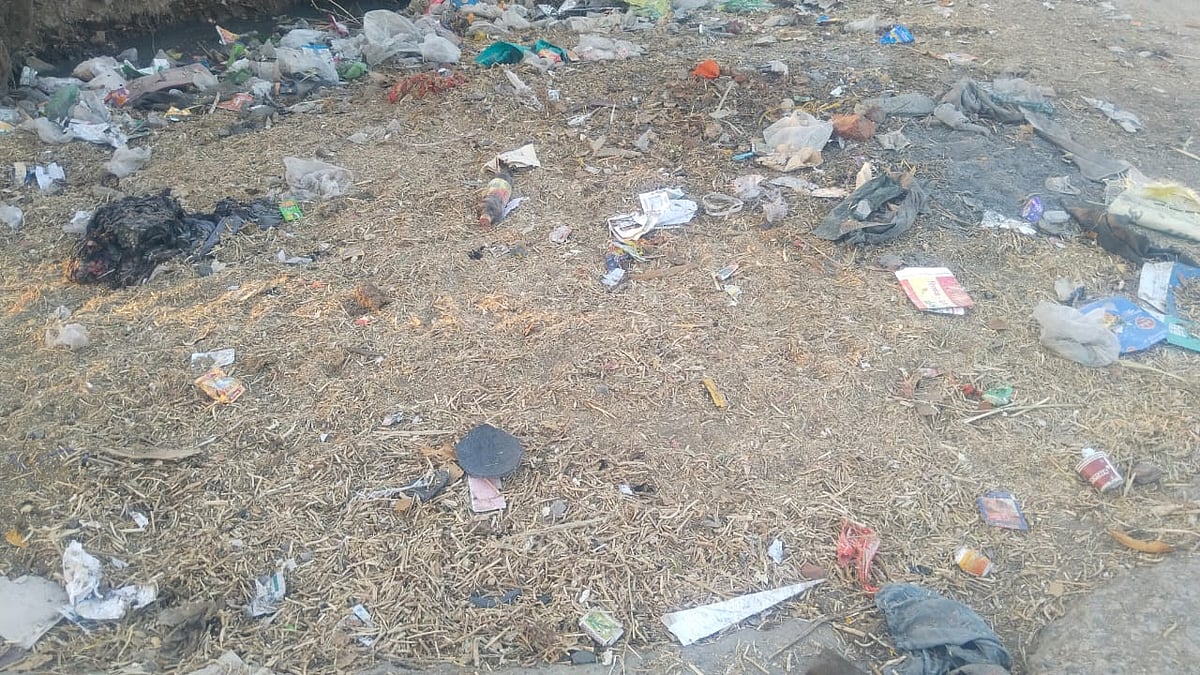 MP News: Waste Piles Up, Drains Overflow As Workers’ Strike Hits Sanitation  Services | FP Photo