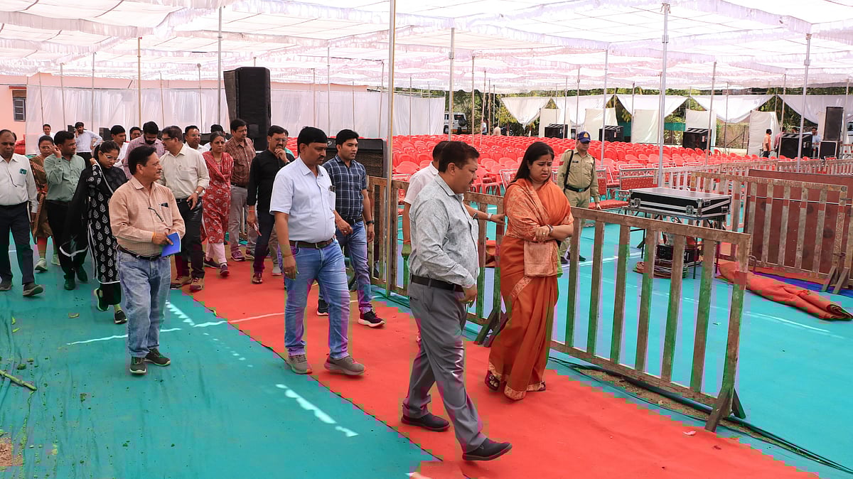 MP News: 15 Health Workers Found Absent During Surprise Inspection In Jhabua | FP Photo