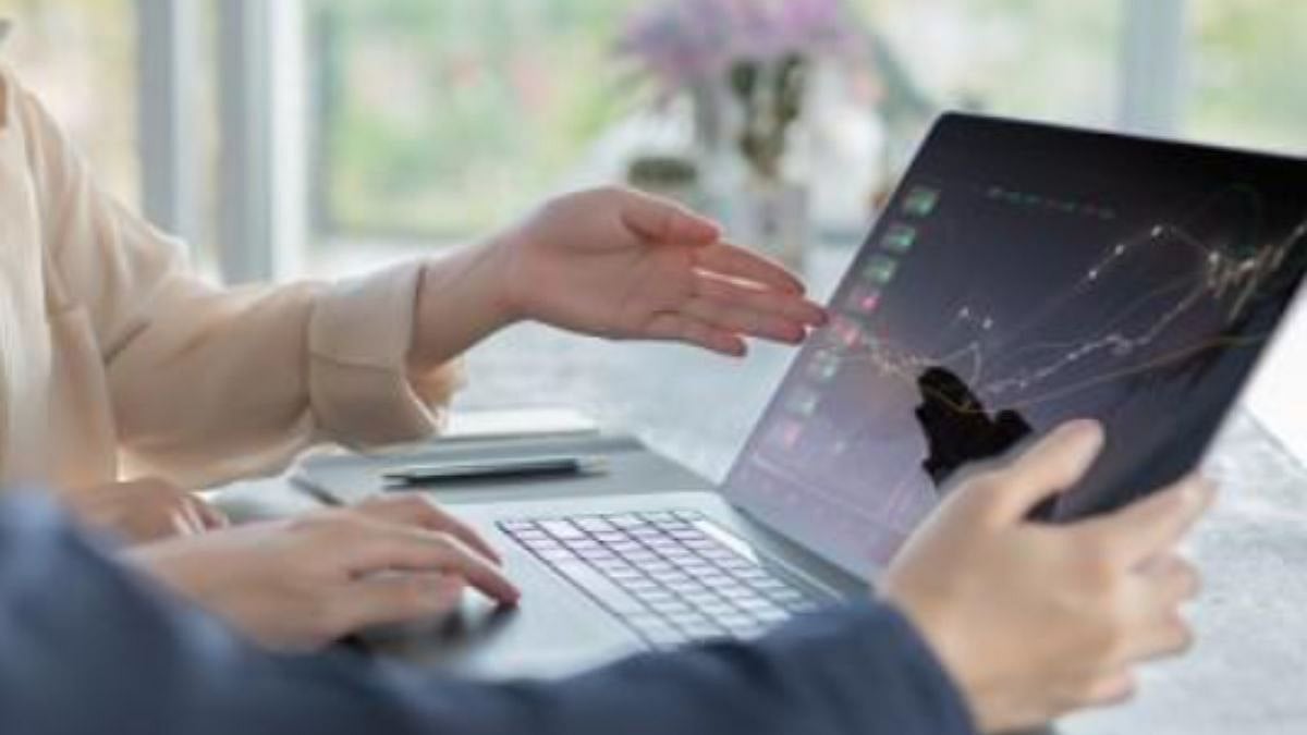 How Long Should You Stay Invested In Mutual Funds?