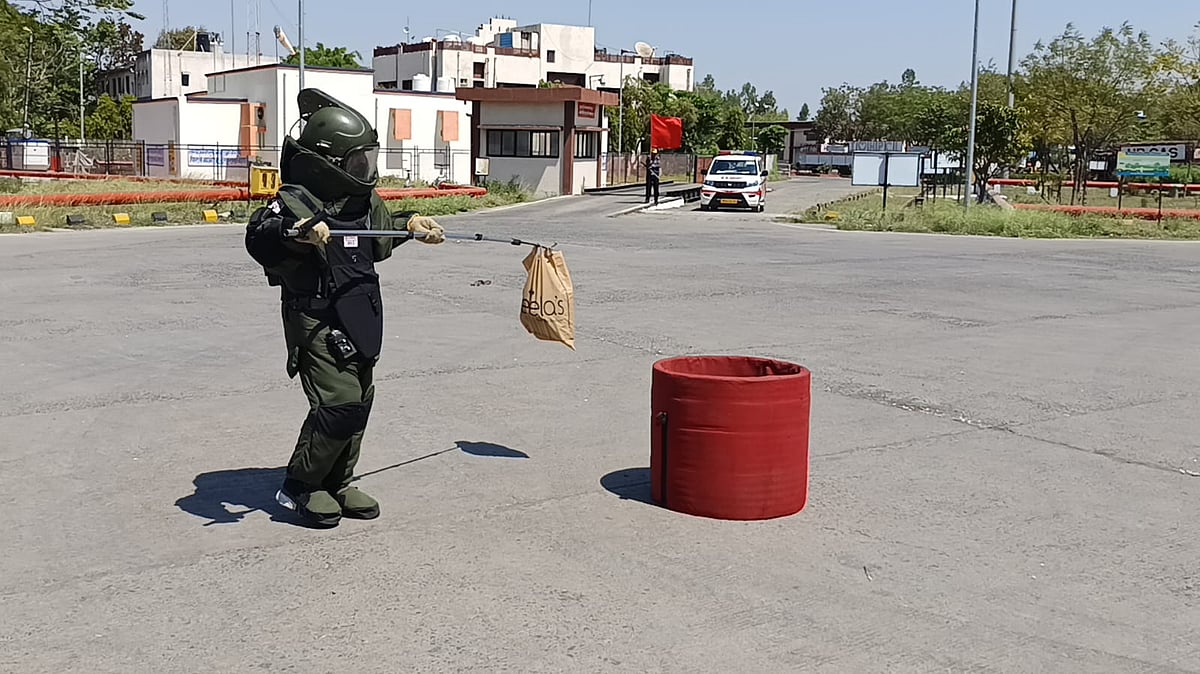 Indore News: Police Conduct Bomb Threat Drill At HPCL LPG Plant