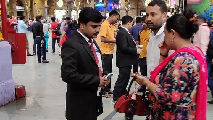 Couple Allegedly Assaults Ticket Checker At CSMT After Failing To Produce Valid Tickets, GRP Registers FIR