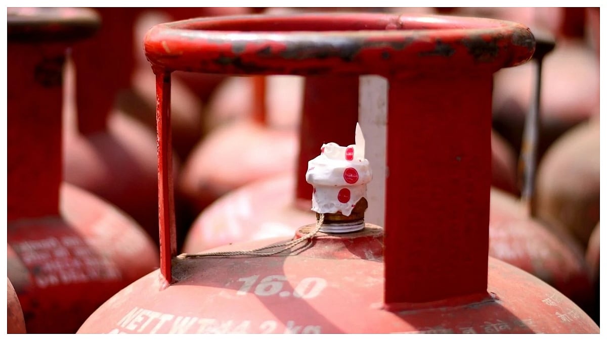 Government Warns Hoarders & Black Marketers Of Strict Action; Assures No LPG Shortage Amid Panic Bookings