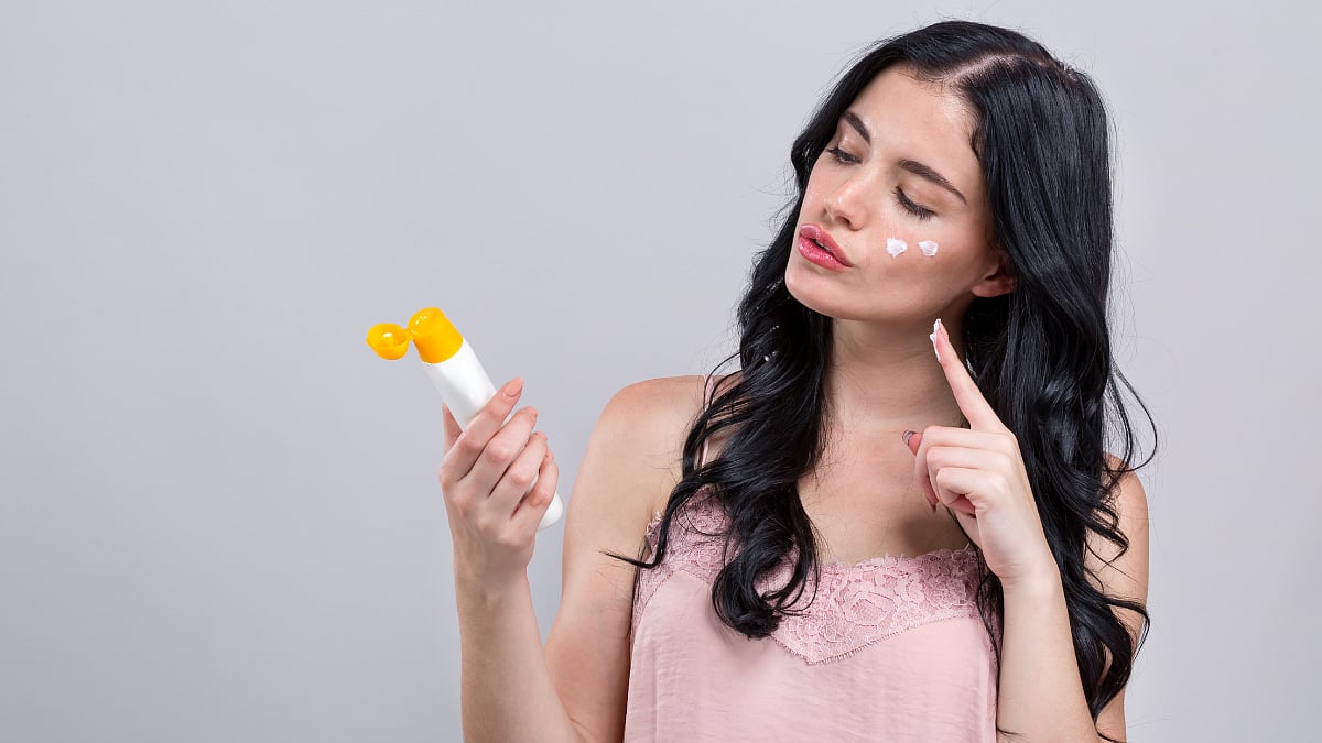 Top Skincare Tips To Avoid Sunburn & Heat Rashes During Summer