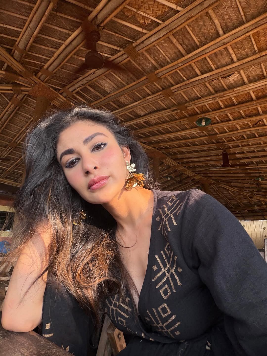 Mouni Roy Channels Boho-Girl Energy In Black Co-Ords While Vacationing By The Beach