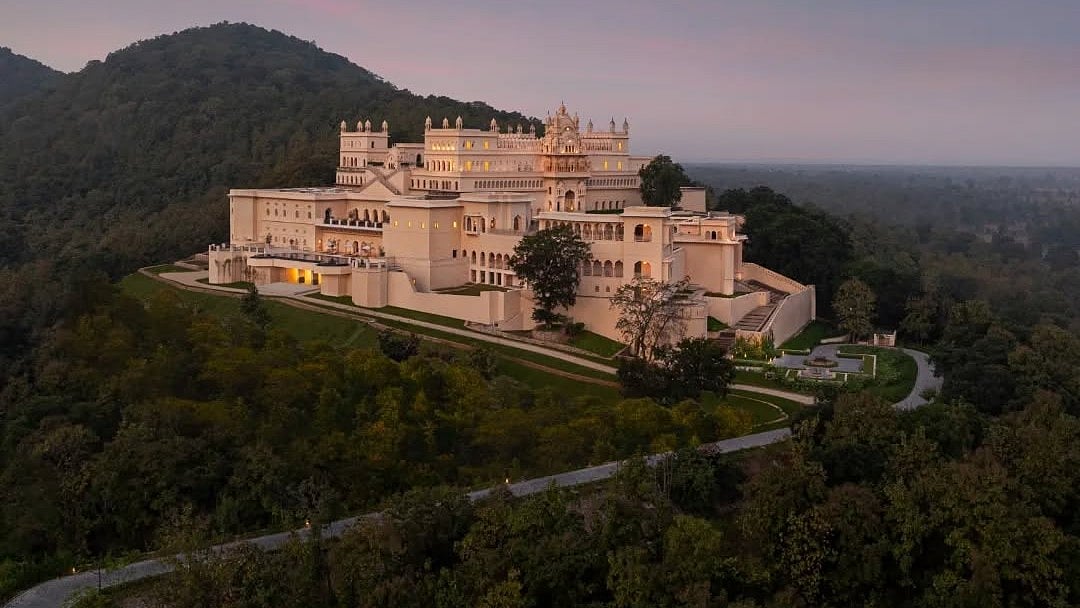 At ₹1Cr Per Night, Is This India's Most Expensive Hotel Room? Inside MP's Oberoi Rajgarh Palace Resort, Which Was Featured As World’s Greatest Places of 2026