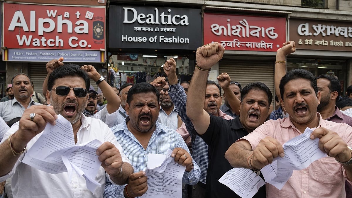 The Navi Mumbai Municipal Corporation’s (NMMC) move to enforce advertisement licences for shop signboards, display boards and digital signage has triggered strong opposition from traders and civic groups, who allege that the process is complex, costly and harassment-driven. | AI