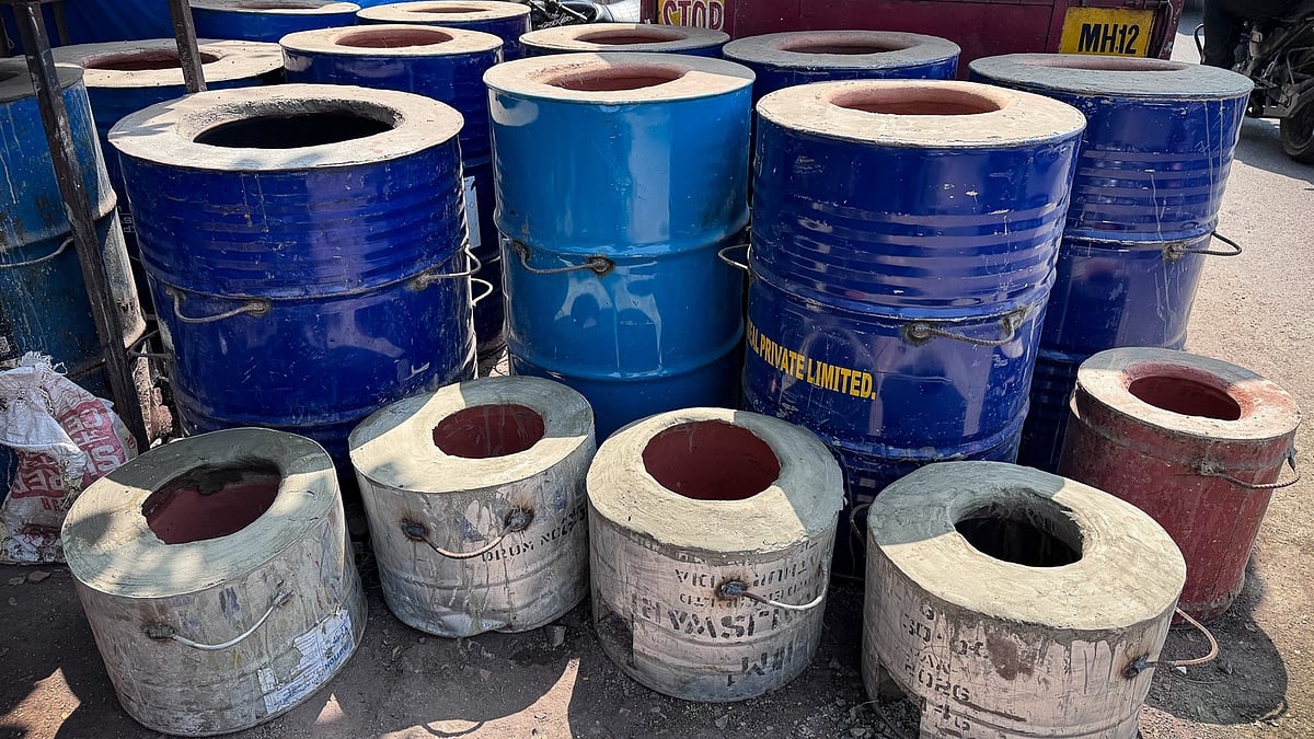 Potters In Pune Work Overtime As LPG Shortage Fuels Demand For Chulhas - PHOTOS | FPJ Photo