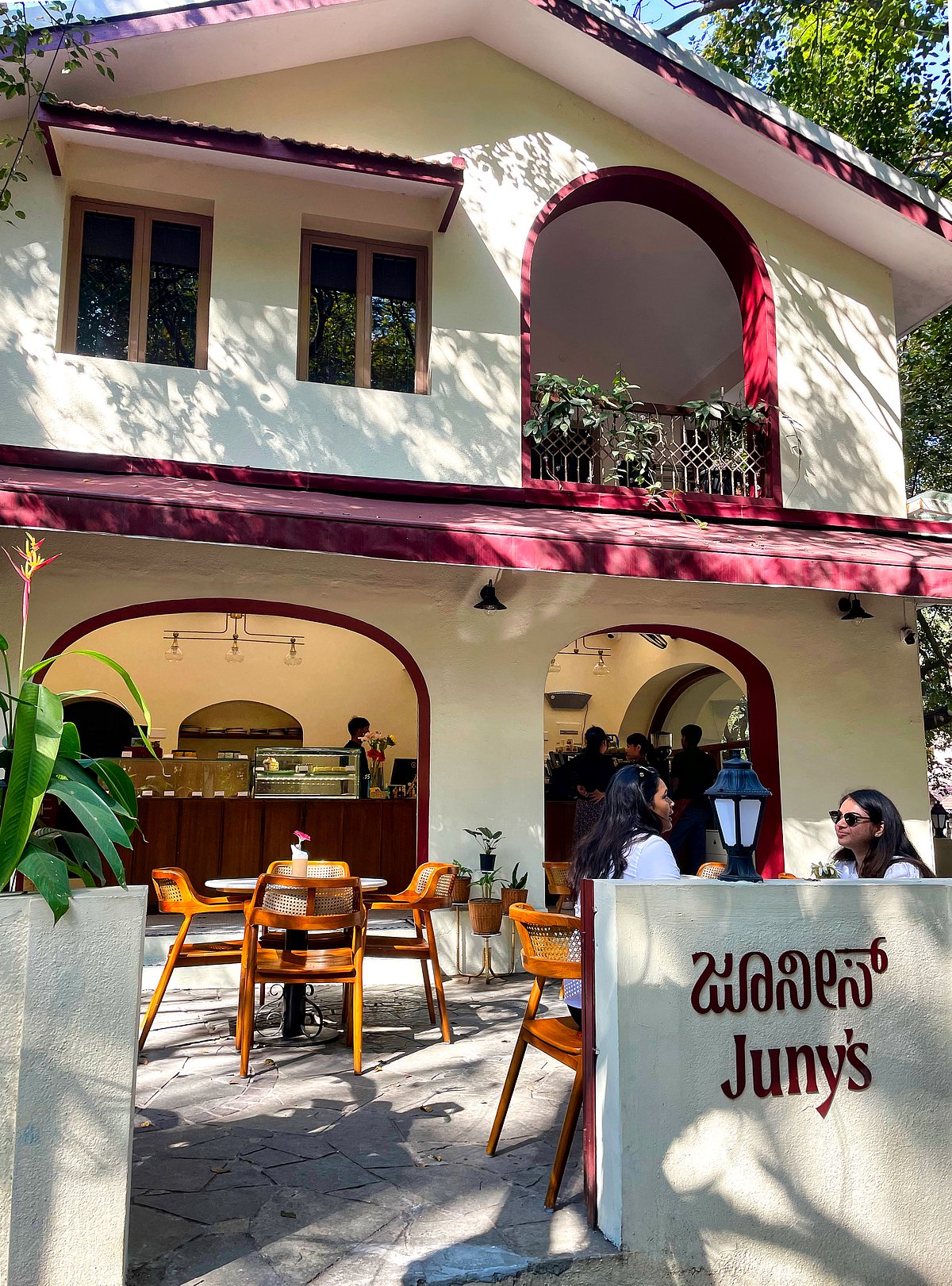 Juny’s Bakehouse