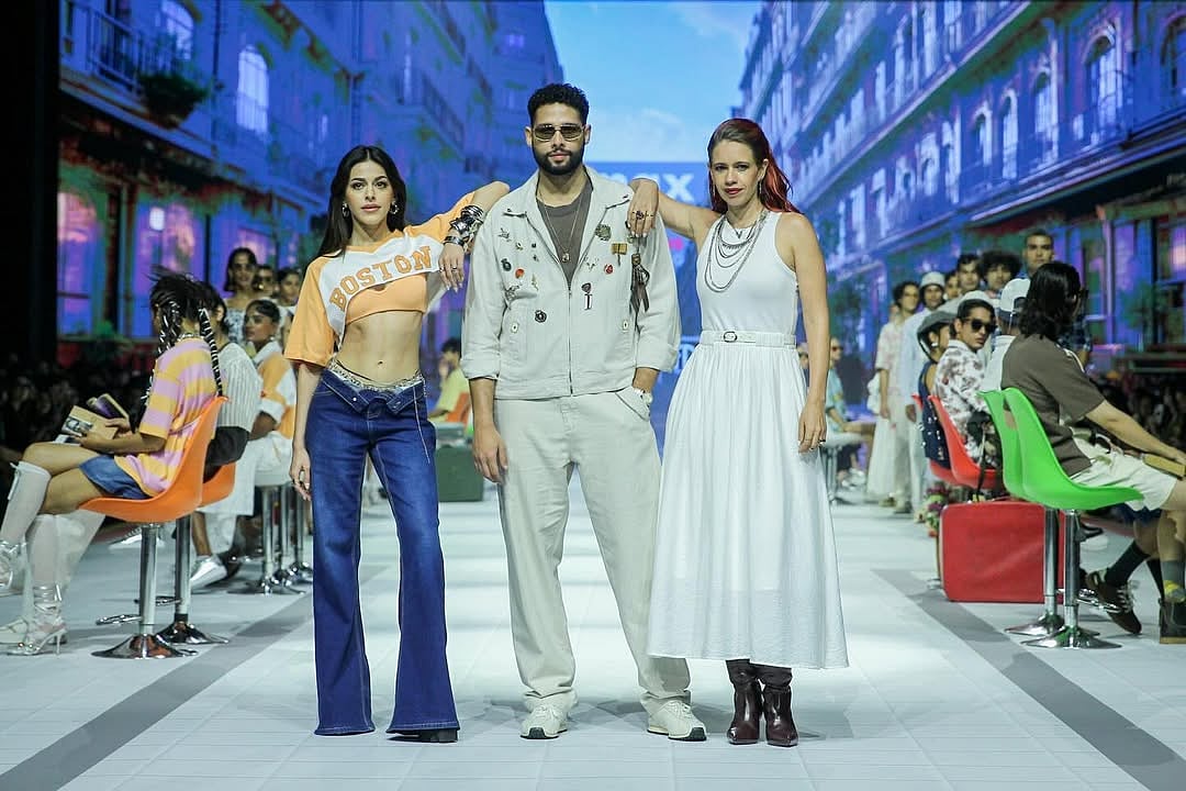 Alaya F Flashes Abs, Siddharth Chaturvedi & Kalki Koechlin Dance On The Ramp 