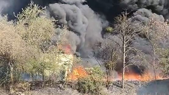 Massive Fire Engulfs Scrap Warehouses In Bhiwandi’s Kon Village; Two Units Gutted