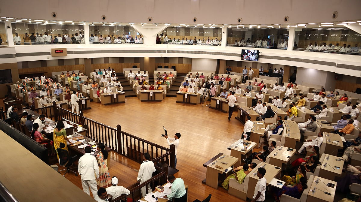 Pune Civic Body Bans Electronic Media Entry During General Body Meeting