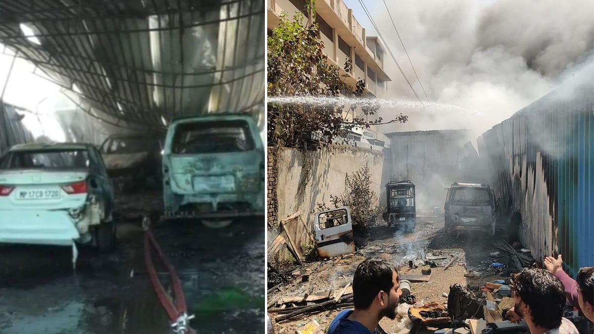 Indore News: 4 Shops Gutted Near Choithram Hospital, Over Half A Dozen Vehicles Destroyed | 