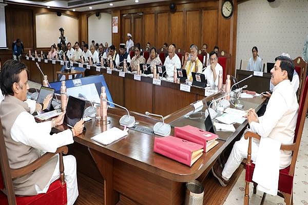 MP News: Cabinet Clears ₹6,940 Crore For Infra Projects, Schemes; Allocation Spans PWD, Tribal Welfare, Food Supply Schemes