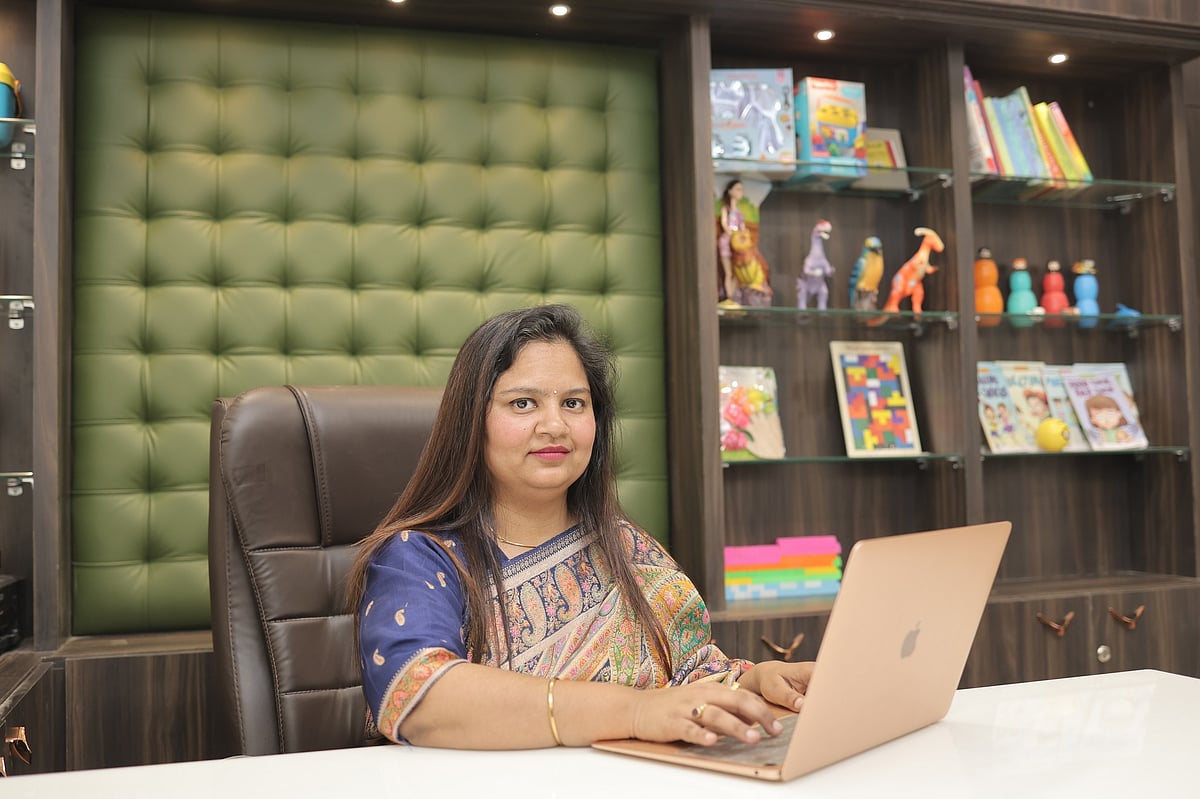 Dr Vini Jhariya