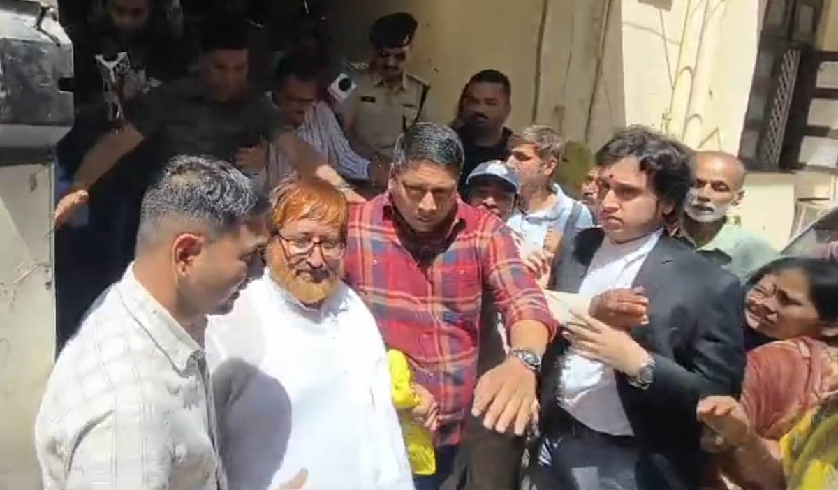 Indore News: Asaram Bapu’s Son Narayan Sai, Convicted In Rape Case, Appears In Indore Family Court For Divorce