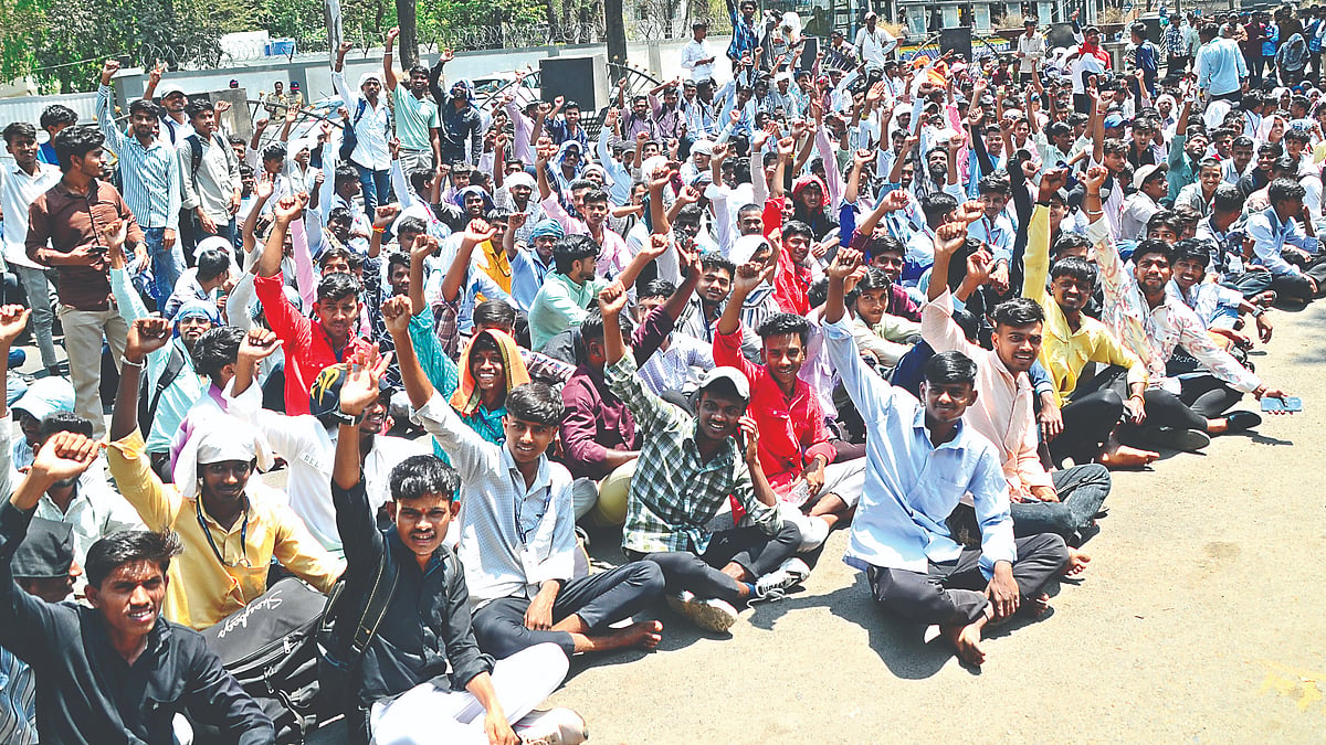 Nashik: Scrap 40,000 Cap On Pandit Deendayal Scheme, Extend To Rural Areas Ravan Yuvak Foundation