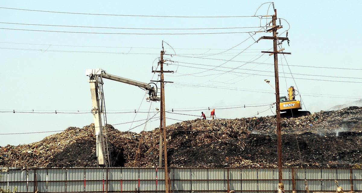 Bhopal News: Adampur Waste Disposal Stalled Amid BMC Deadlock