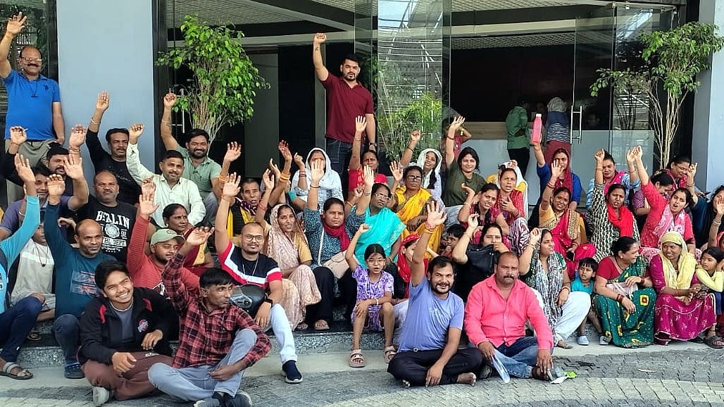 Bhopal News: Water Crisis At Hinotia Alam Sparks Protest, Woman Faints Outside BMC HQ