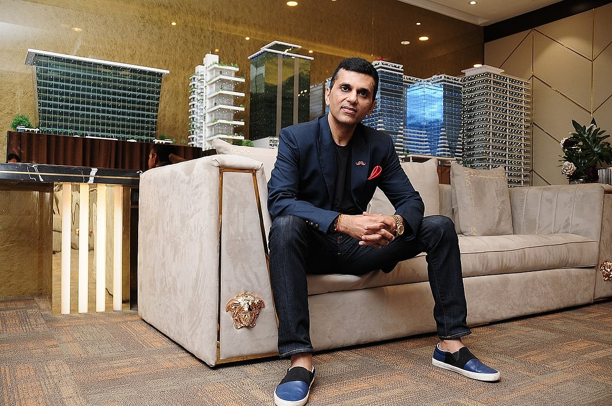 Anand Pandit, Producer