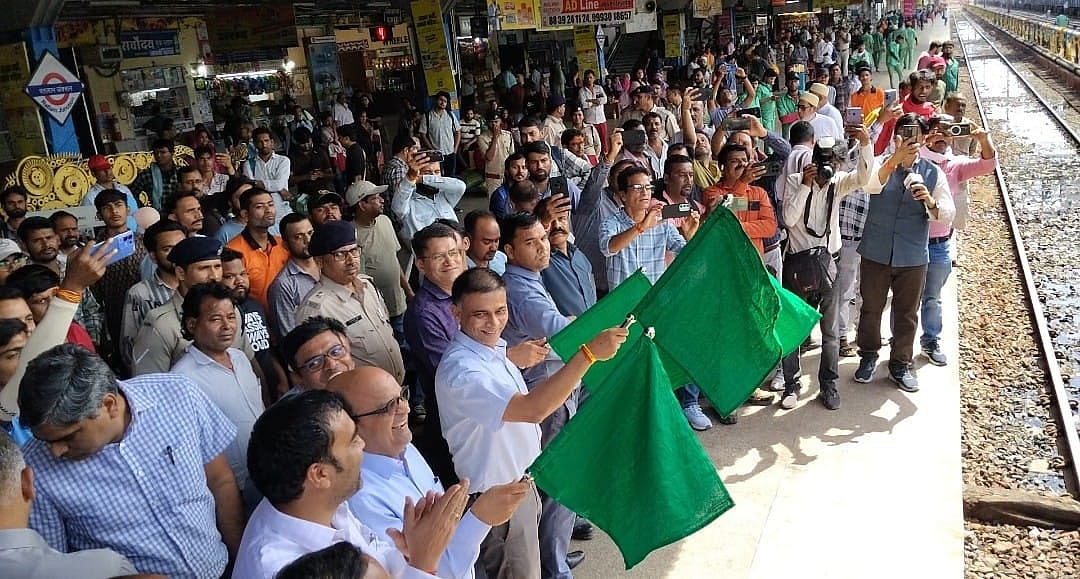 MP News: Kavach Safety System Launched On Nagda-Godhra Rail Section In Ratlam | FP Photo