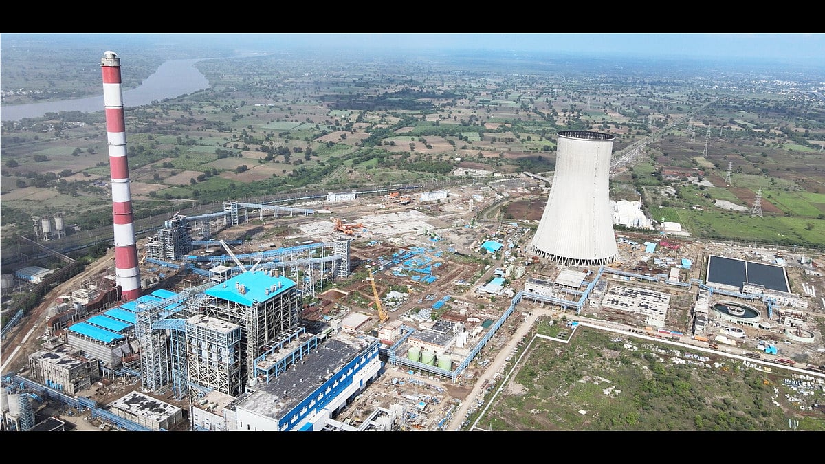 MAHAGENCO conducted a sustainability study at Bhusawal TPS to assess environmental, social and governance performance including air, water, land and noise pollution, effluent management and hazardous waste handling