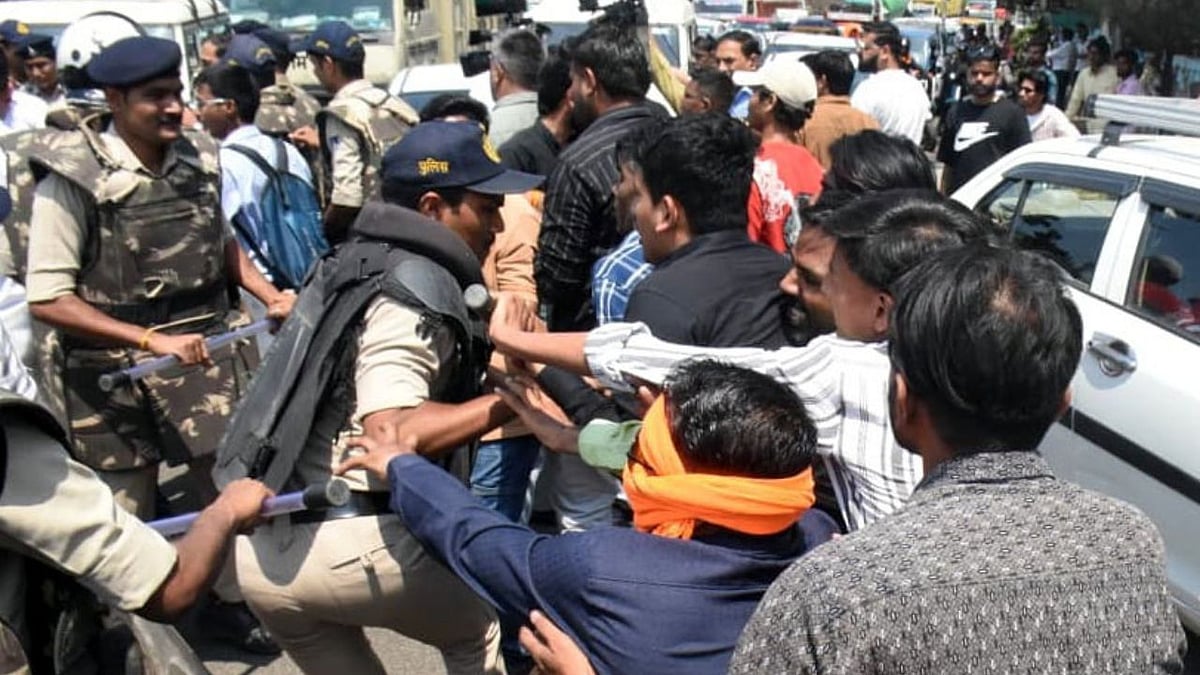 Bhopal News: Massive Protests Over Trader’s Murder, Lathi Charge At Polytechnic Crossing