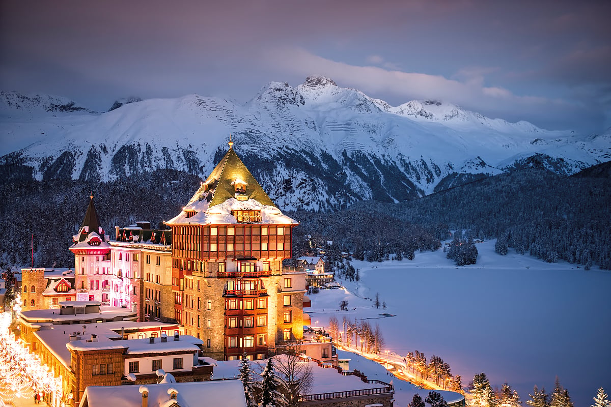 At Badrutt's Palace Hotel in St. Moritz, guests can enjoy alpine sport, adrenaline experiences, and leisure in the winter season