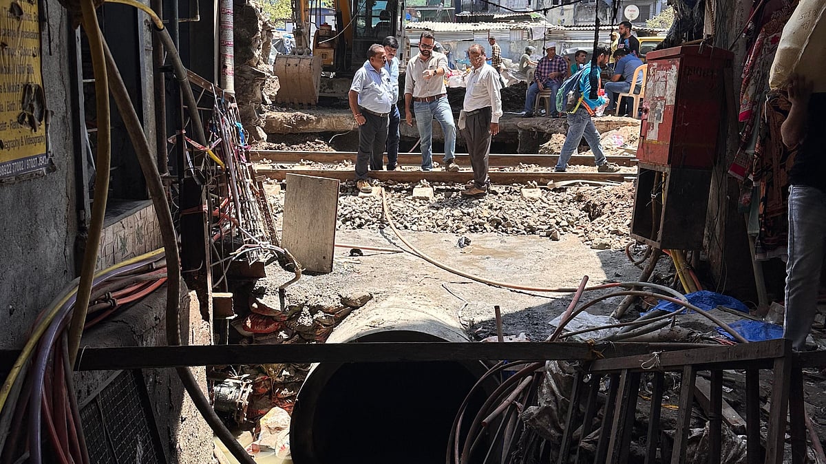 Bandra East's Navpada Residents Get Relief As Western Railway Completes Drainage Upgrade Before Monsoon