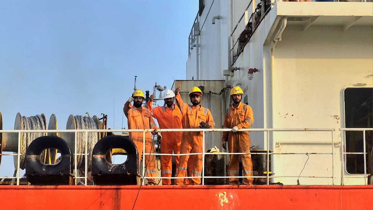 Crew Of Green Asha, India-Flagged LPG Vessel