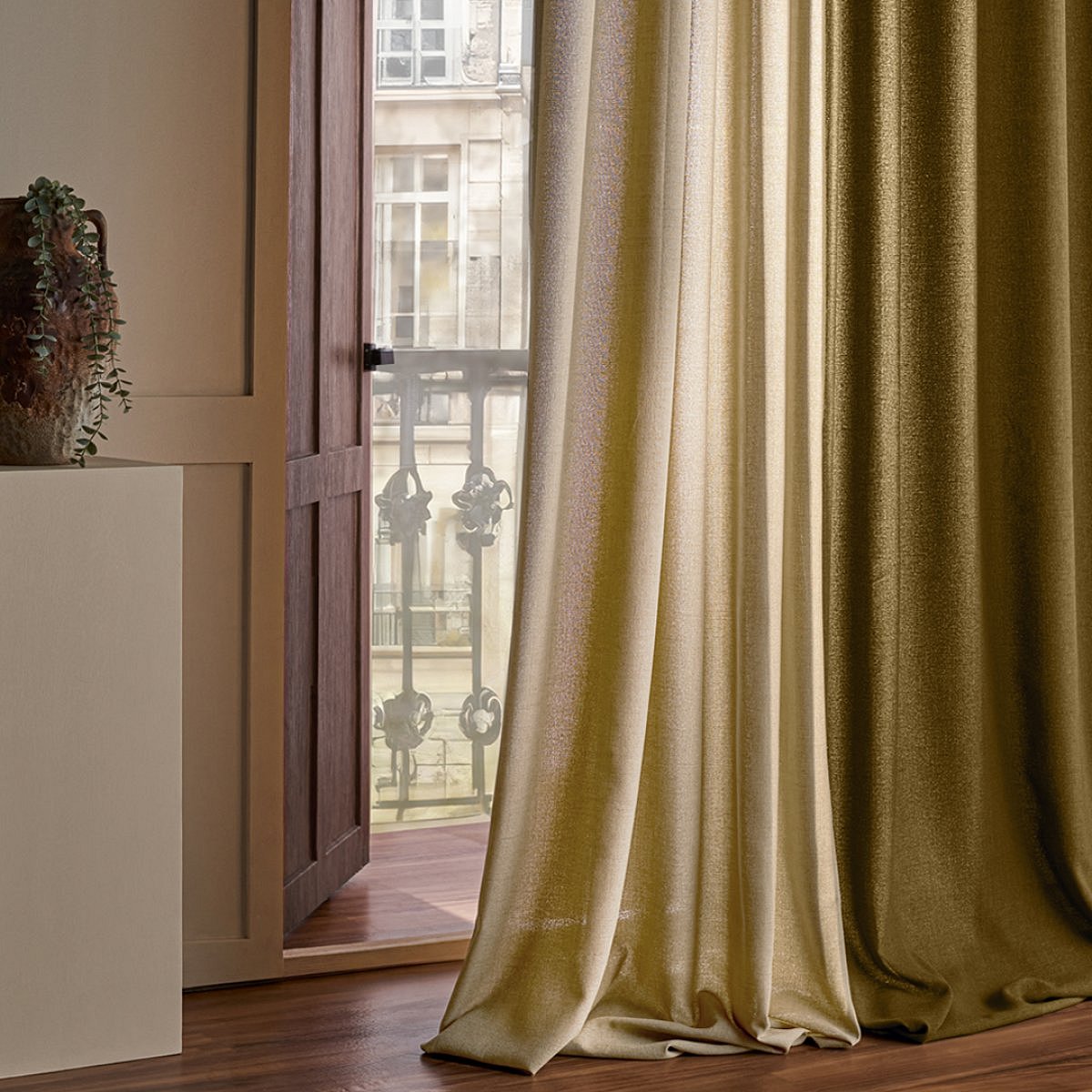 Natural fabrics are the go-to for summer, even for curtains