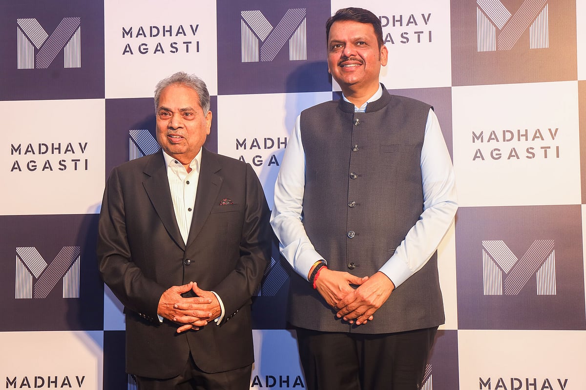 Devendra Fadnavis and Madhav Agasti