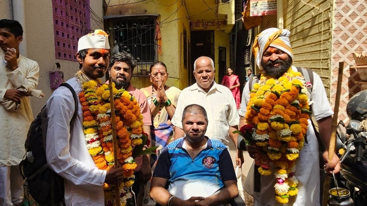 Warkaris from Navi Mumbai return after completing a 108-day spiritual journey across three states