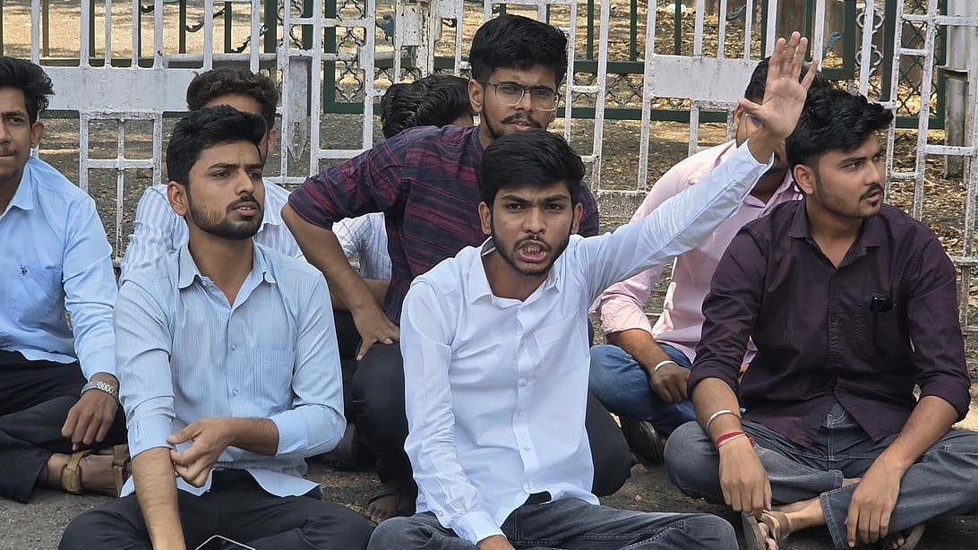 Pune: ILS Law College Student Alleges Assault Over Hostel Refund; Protest Erupts