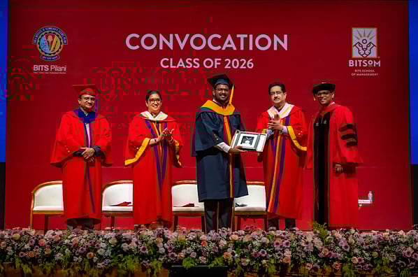 (From left to right) Prof. V. Ramgopal Rao, Vice Chancellor, BITS Pilani; Shri Smriti Irani, Member of Parliament; Nanduri V. P. S. Anirudh, Valedictorian; Shri Kumar Mangalam Birla, Chancellor, BITS Pilani; and Prof. Saravanan Kesavan, Dean and Professor of Operations, BITSoM.