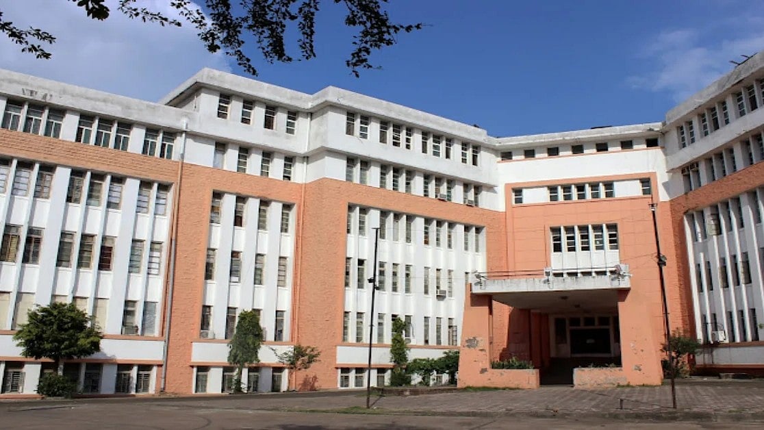 Assistant Profs Not Being Appointed In Medical Colleges” DME Denies Ban, Yet Posts Remain Vacant