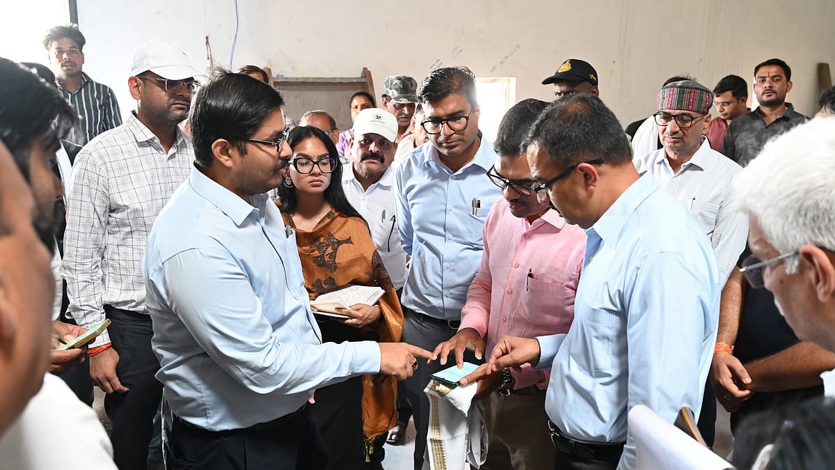 Additional Chief Secretary Inspects Procurement Centres, Jal Jeevan Mission Progress In Dhar | FP Photo